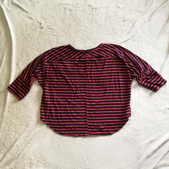 UK2LA Striped 3/4 Sleeve High Low Crop Top - Picture 2 of 3